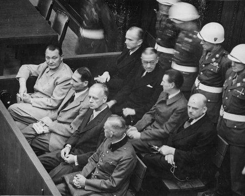 NS-Hauptkriegsverbrecher bei den Nürnberger Prozessen