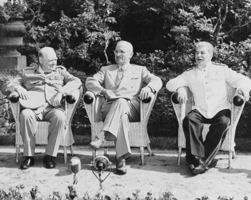 Die "großen Drei": Winston Churchill, Harry Truman, Josef Stalin
