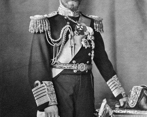 Infolge der Oktoberrevolution 1917 wurde der Zar Nikolaus II. gestürzt. Damit endete in Russland die Zeit des Absolutismus